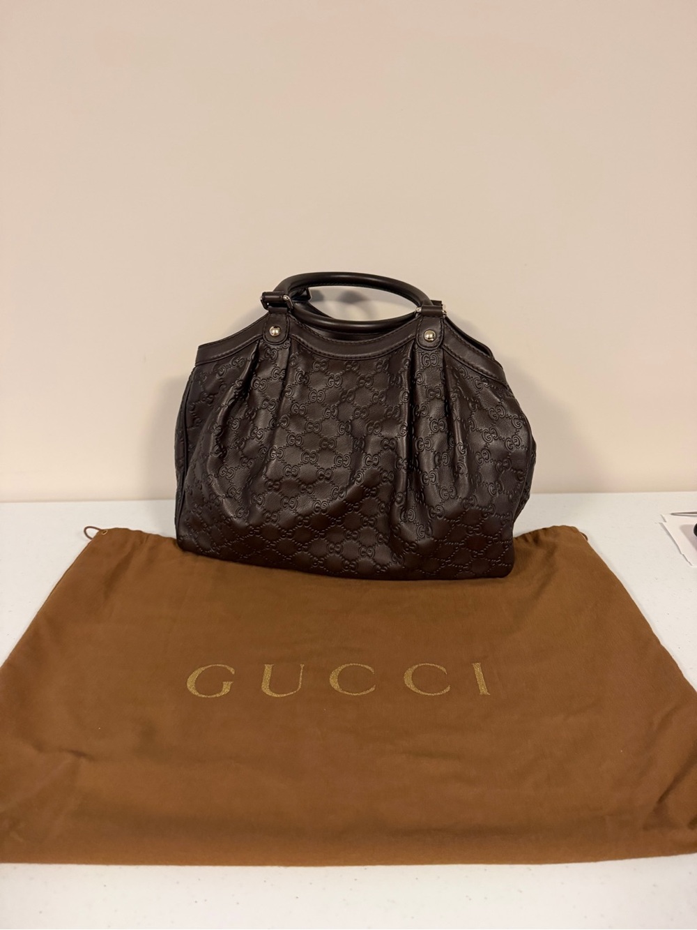 Gucci Brown GG Embossed Leather Shoulder Bag - Picture 2 of 16